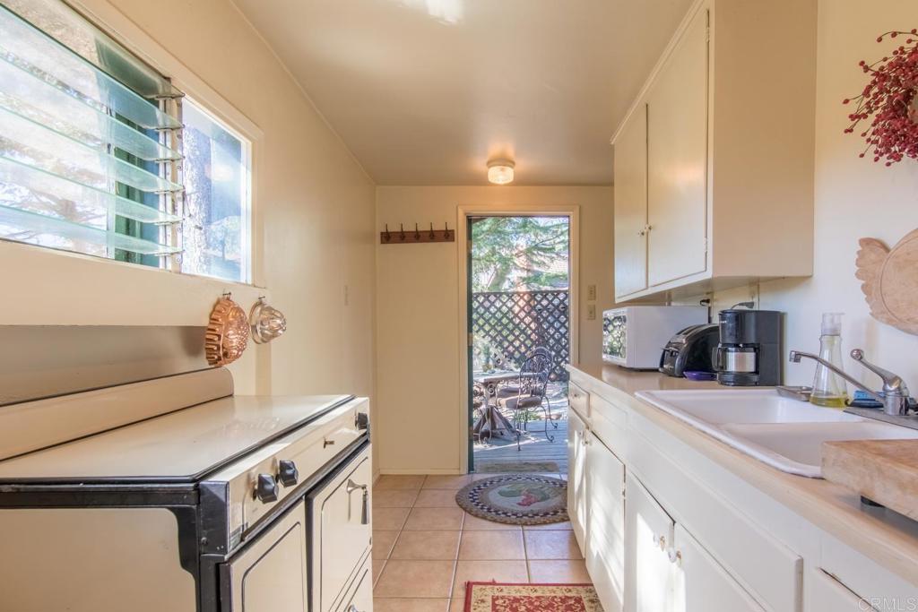 2112 Whispering Pines Drive Julian, CA 92036 - Photo 11 of 30