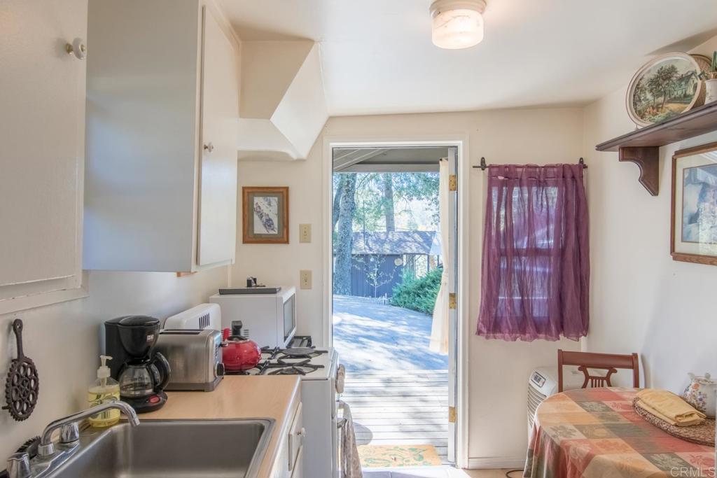 2112 Whispering Pines Drive Julian, CA 92036 - Photo 7 of 30