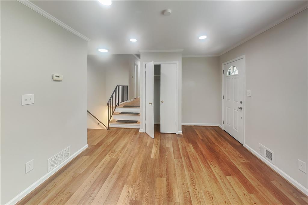 2902 Delcourt Drive Decatur, GA 30033 - Photo 3 of 23