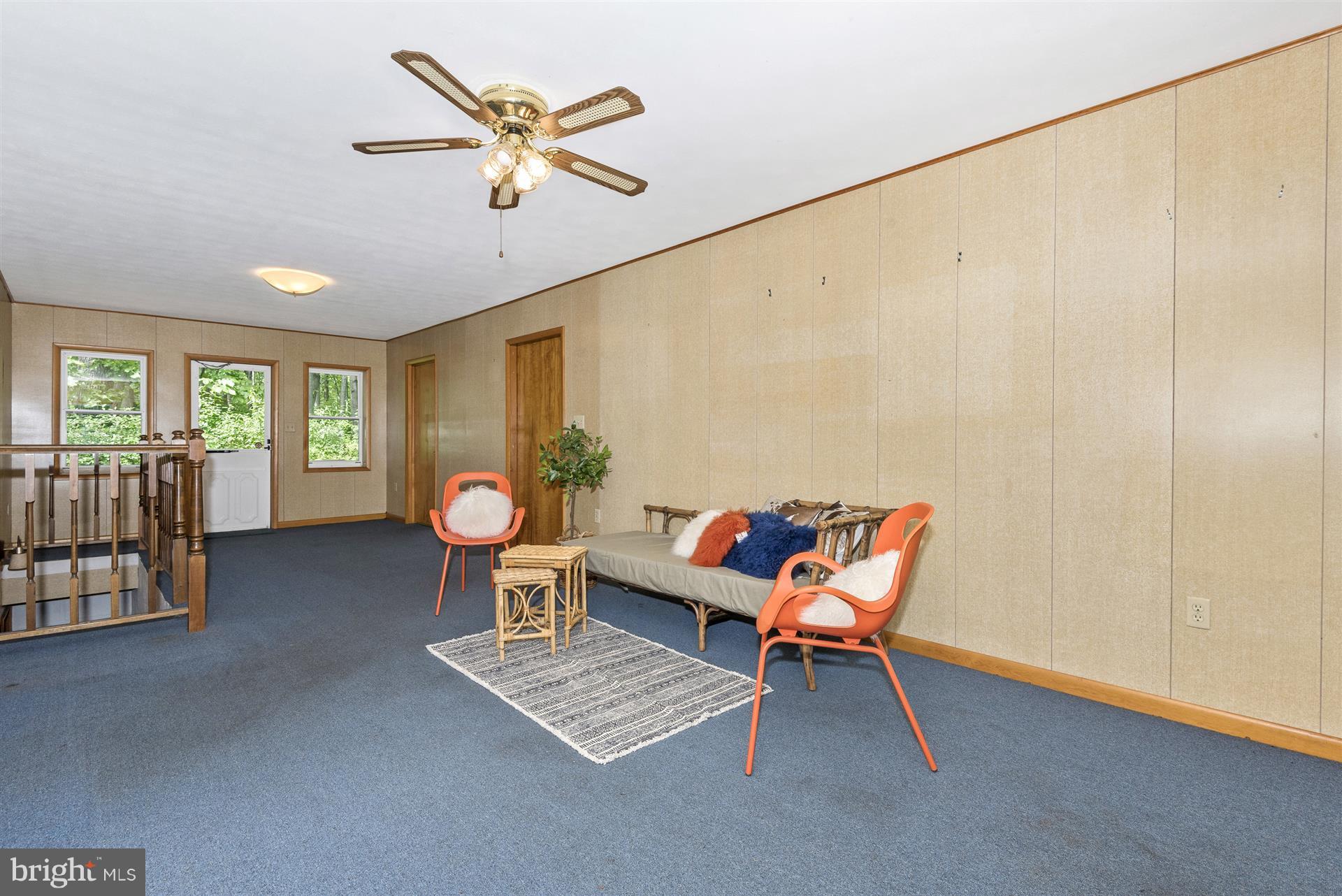 11212 Coppermine Road Woodsboro, MD 21798 - Photo 22 of 29 Breezeway