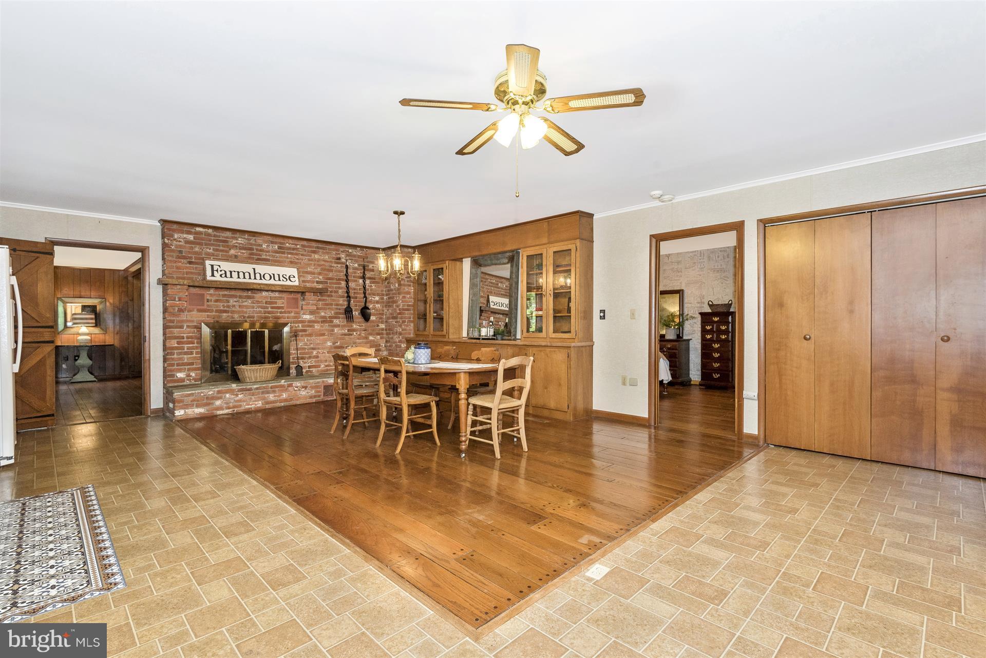 11212 Coppermine Road Woodsboro, MD 21798 - Photo 9 of 29 Kitchen