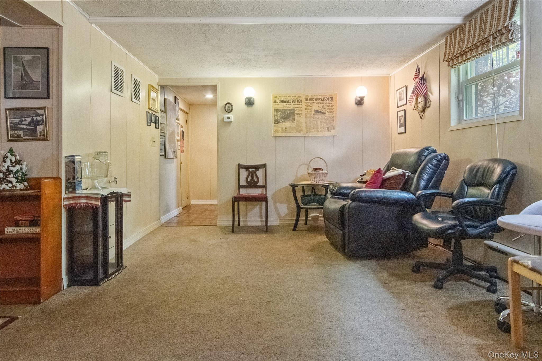 36 Rochambeau Road Garrison, NY 10524 - Photo 30 of 39 Family room