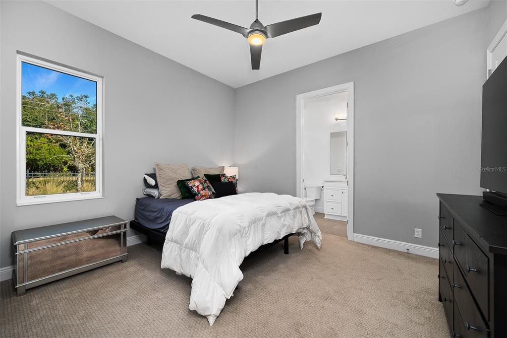 2451 Southwest 115th Drive Gainesville, FL 32608 - Photo 34 of 51