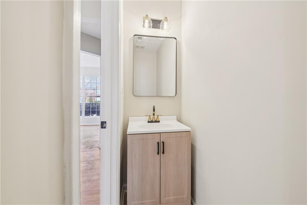 3844 Waldrop Lane Decatur, GA 30034 - Photo 13 of 38