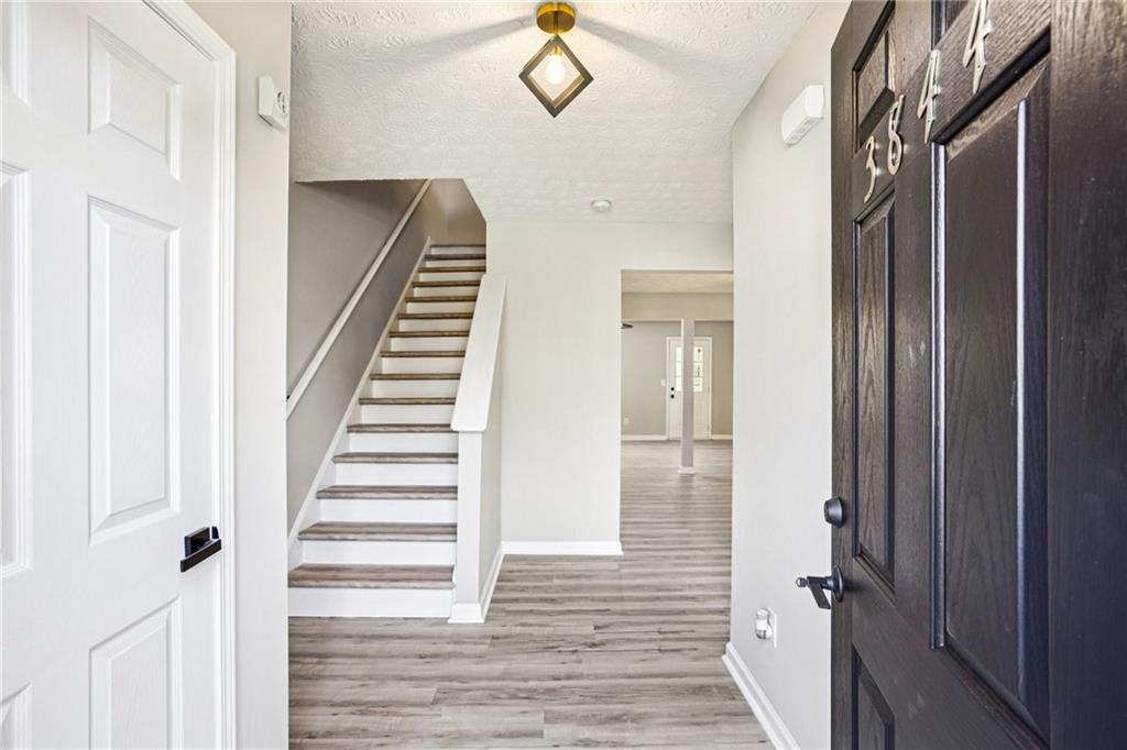 3844 Waldrop Lane Decatur, GA 30034 - Photo 4 of 38