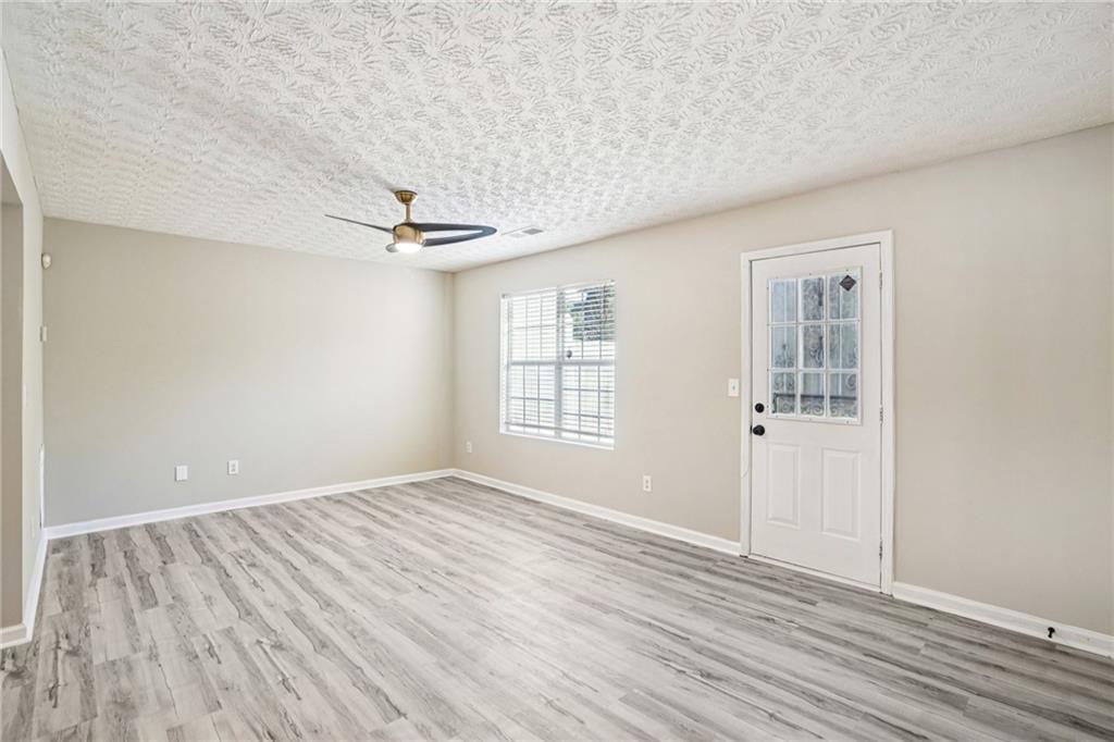 3844 Waldrop Lane Decatur, GA 30034 - Photo 9 of 38