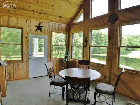 7086 Gale Road Grand Blanc, MI 48439 - Photo 19 of 69 20441049-18.JPG