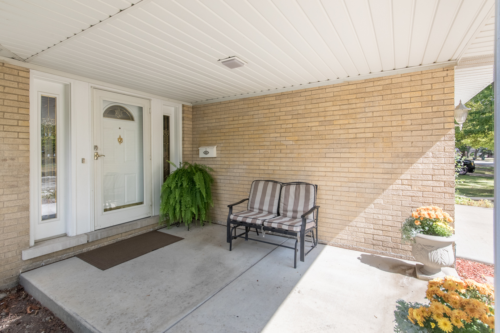 2220 Birch Street Park Ridge, IL 60068 - Photo 3 of 27