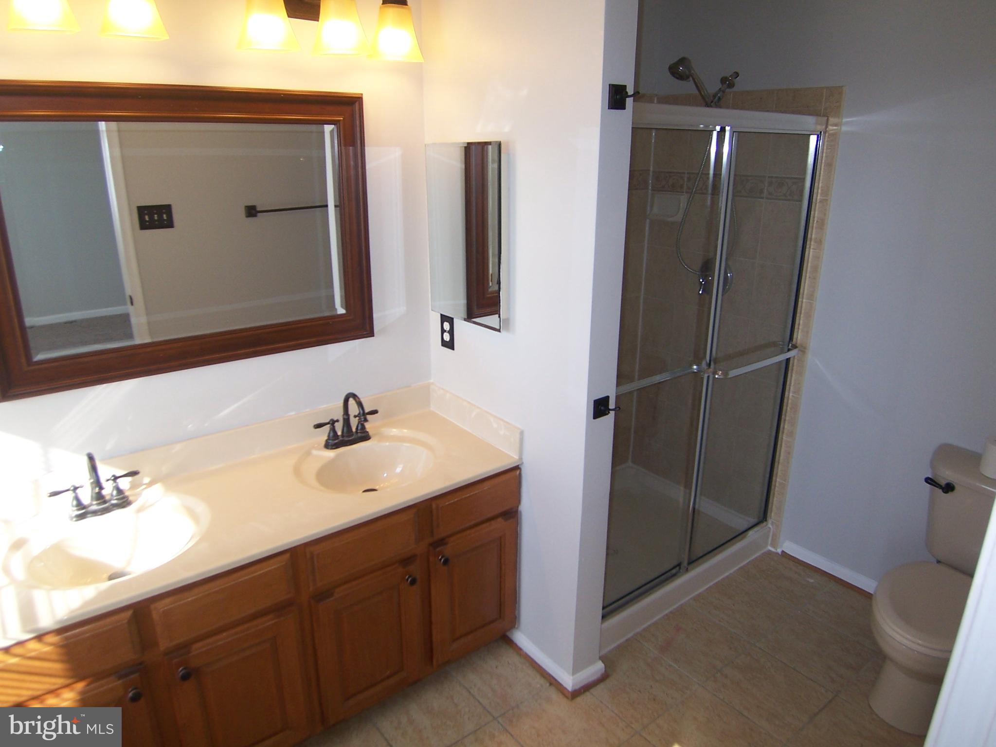 908 Lowe Road Baltimore, MD 21220 - Photo 4 of 11