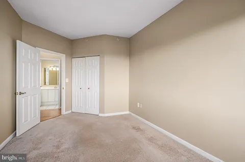 $539,000 | 19365 Cypress Ridge Terrace, Unit 1115, Leesburg, VA 20176