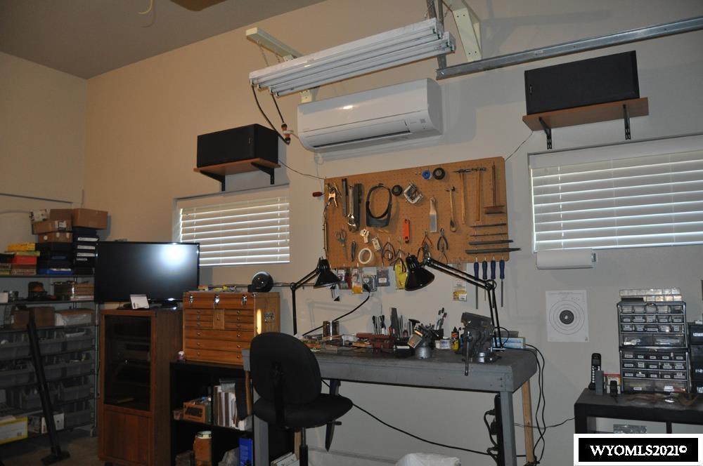 5212 Henning Loop Casper, WY 82609 - Photo 15 of 25