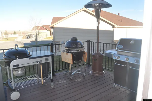 $500,000 | 5212 Henning Loop, Casper, WY 82609