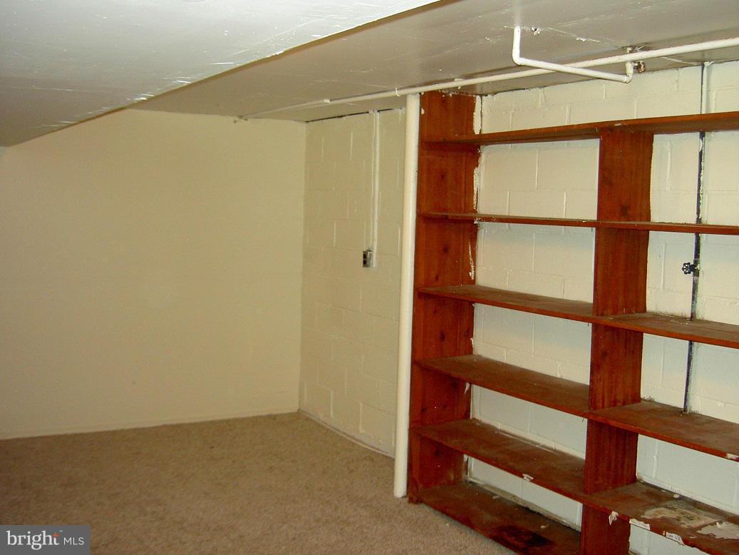 4510 Maryknoll Road Baltimore, MD 21208 - Photo 23 of 30 a view of an empty room