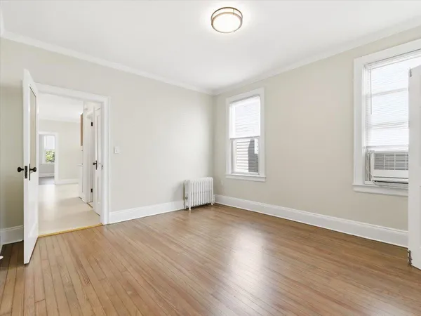 $2,650 | 73 Newman Avenue, Unit 4, Bayonne, NJ 07002