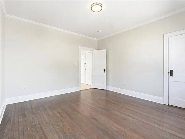 $2,650 | 73 Newman Avenue, Unit 4, Bayonne, NJ 07002