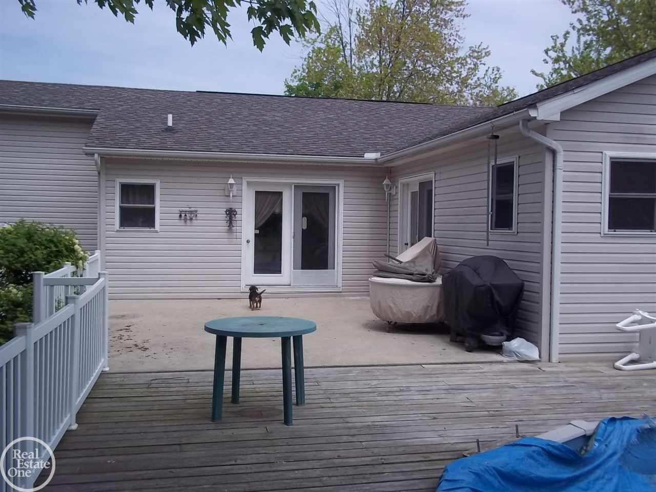 5115 Springborn Road East China, MI 48054 - Photo 12 of 44