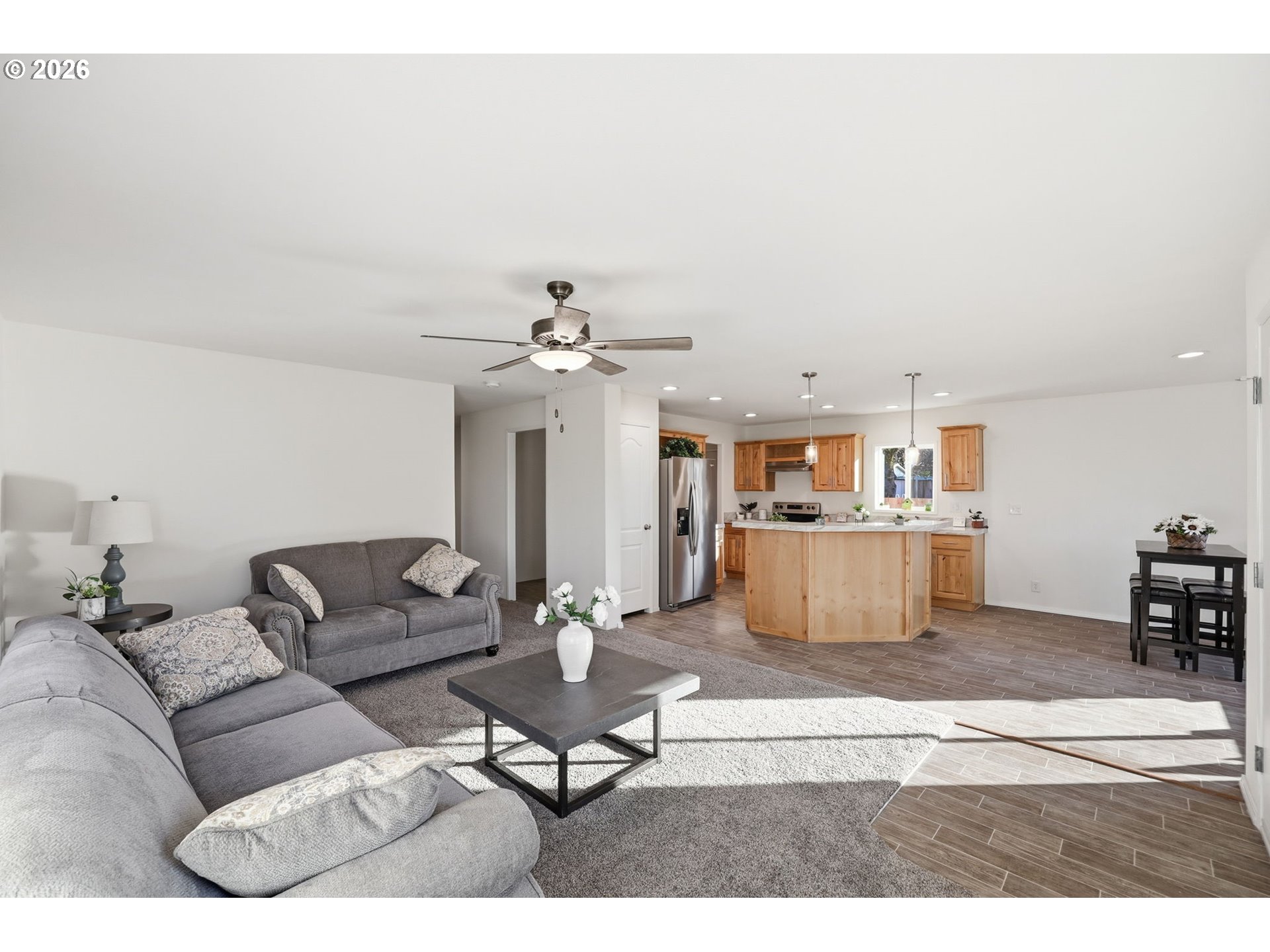 1423 31st Street Springfield, OR 97478 - Photo 4 of 35