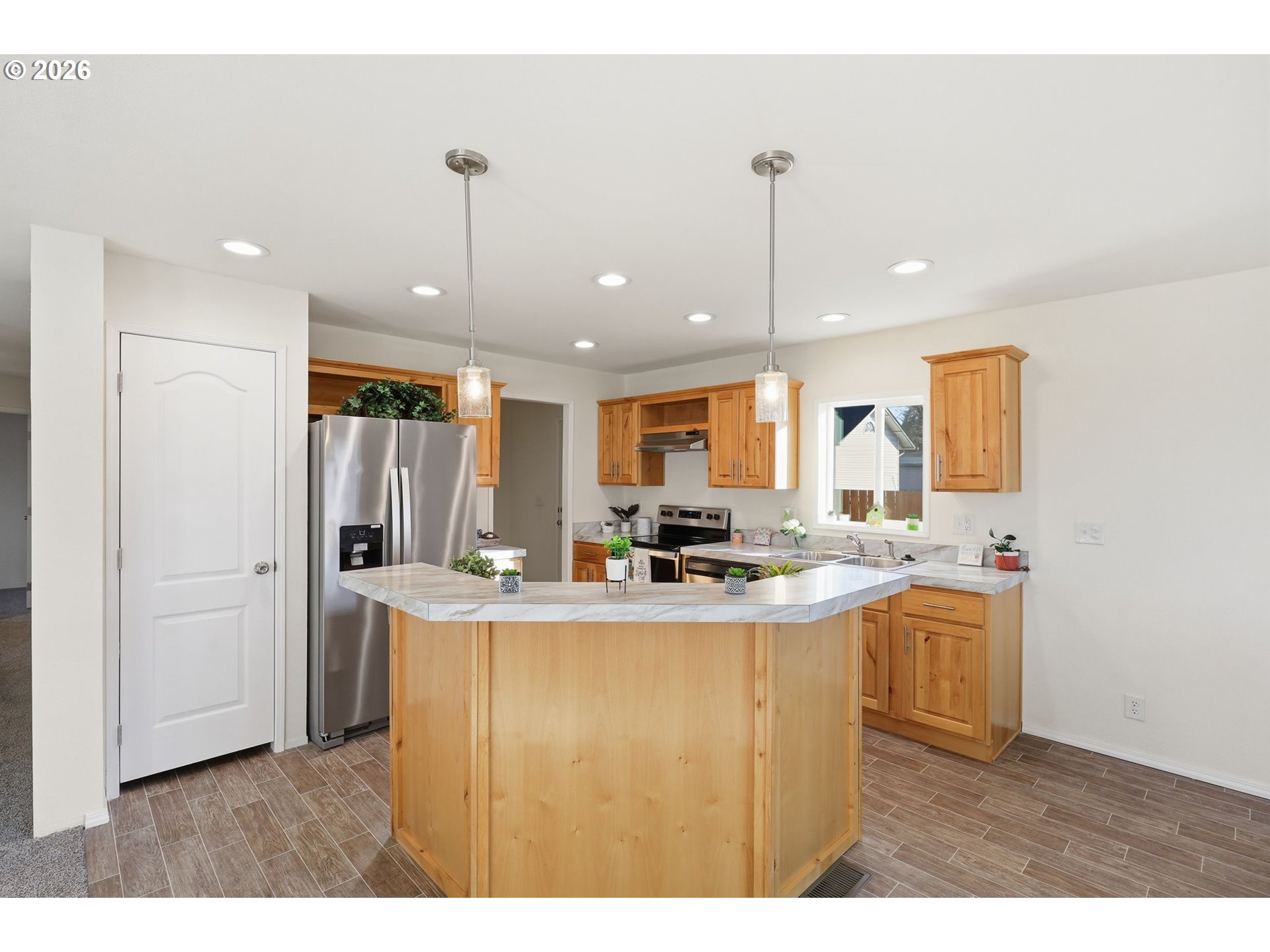 1423 31st Street Springfield, OR 97478 - Photo 9 of 35