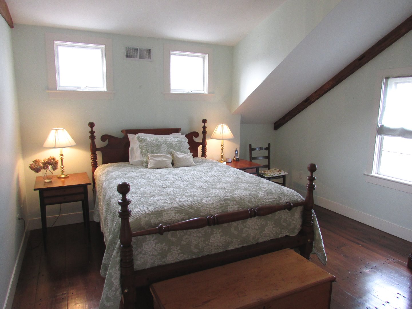 11 Spring Street, Unit 3 Nantucket, MA 02554 - Photo 10 of 14 Gallery Image 10