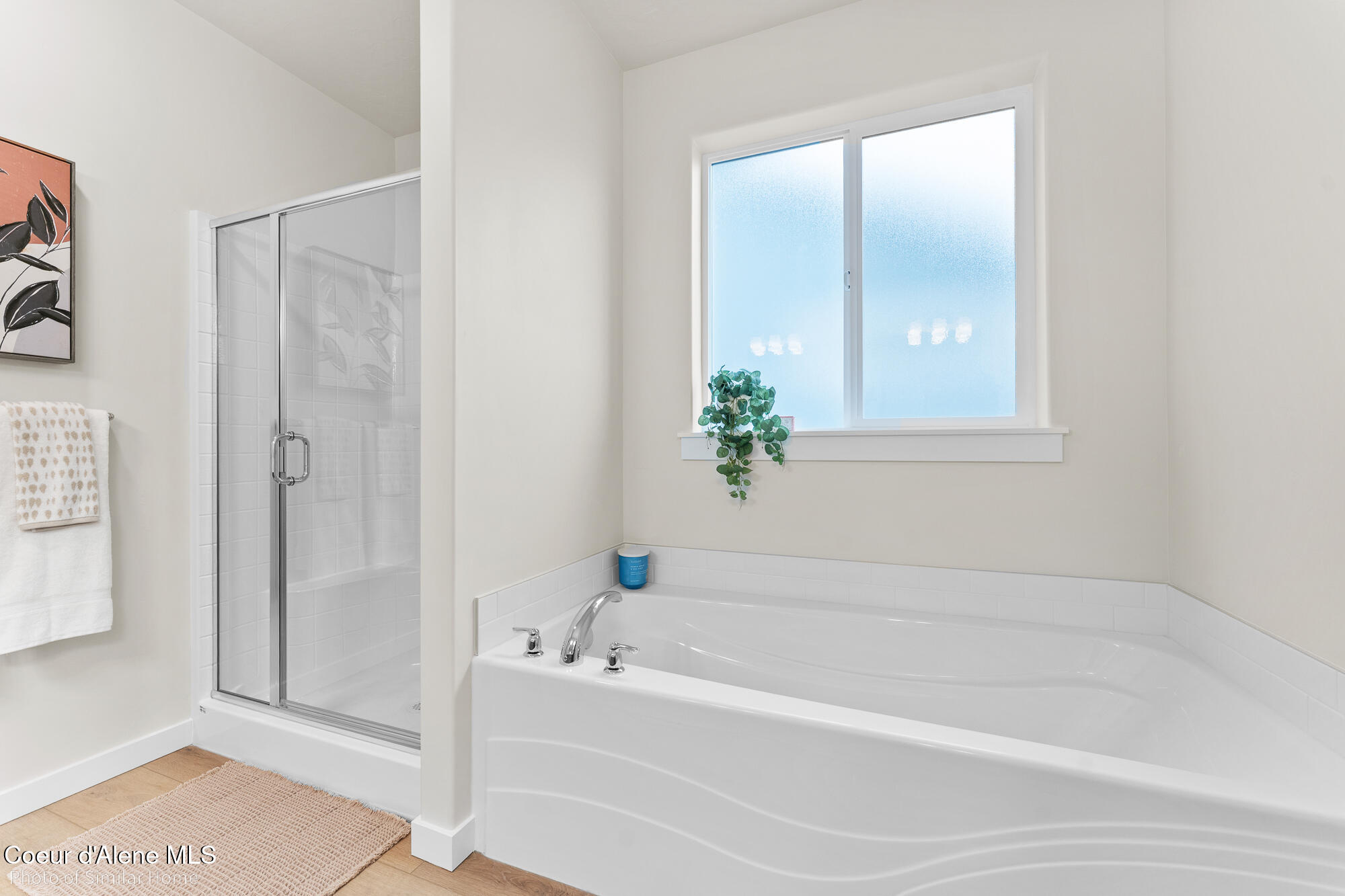 12194 West Rochester Avenue Post Falls, ID 83854 - Photo 9 of 9 Orchard Encore - Main Bathroom 2