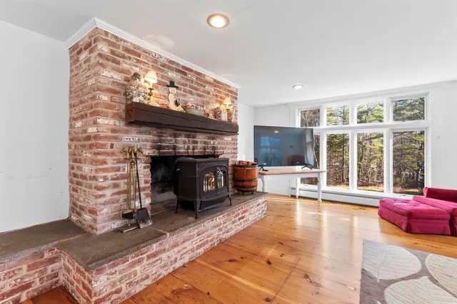 $875,000 | 42 Blackberry Lane, Jamaica, VT 05343