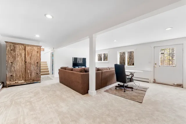 $875,000 | 42 Blackberry Lane, Jamaica, VT 05343