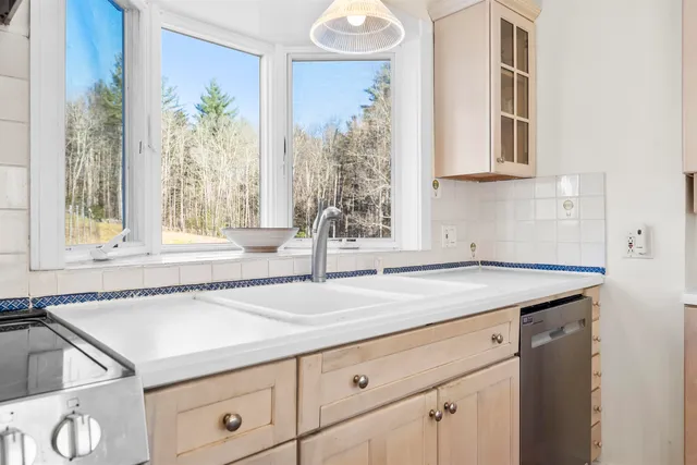 $875,000 | 42 Blackberry Lane, Jamaica, VT 05343