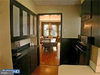 6427 Sherwood Road Philadelphia, PA 19151 - Photo 7 of 11 Kitchen