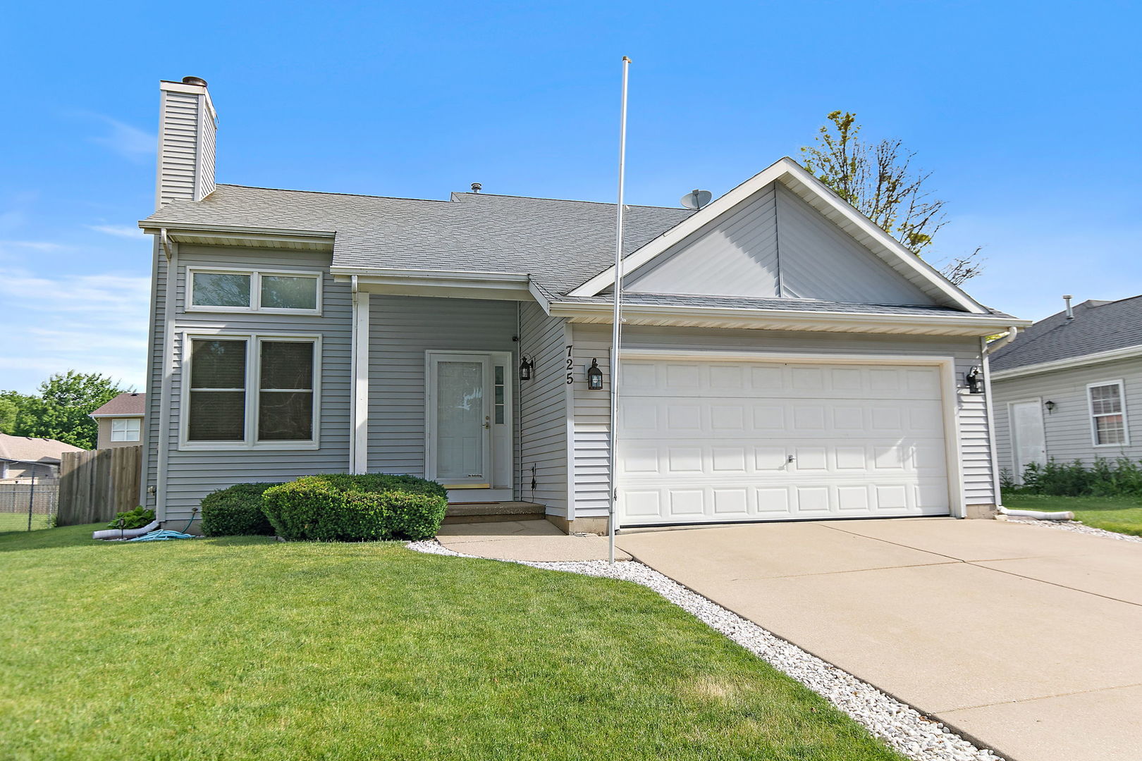 725 Tyler Street Genoa, IL 60135 - Photo 1 of 12