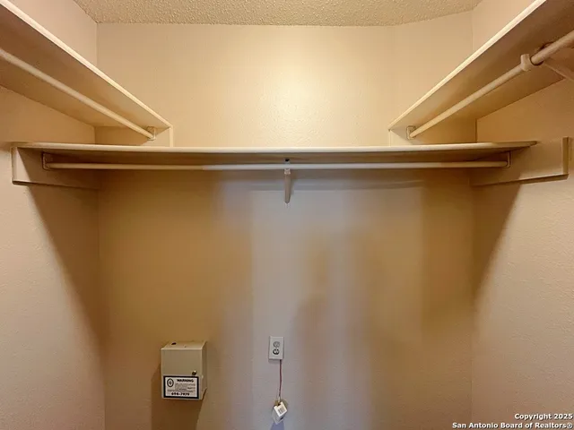 $1,425 | 6847 Canary Meadow Drive, Converse, TX 78109