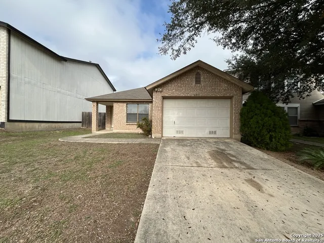 $1,425 | 6847 Canary Meadow Drive, Converse, TX 78109