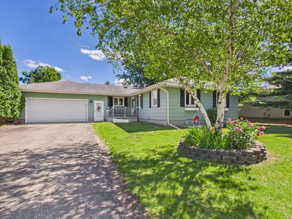 $299,900 | 1100 Tabbert Road Northwest, Alexandria, MN 56308