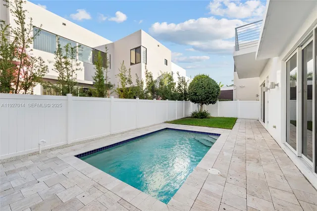 $13,500 | 7455 Northwest 103rd Place, Doral, FL 33178