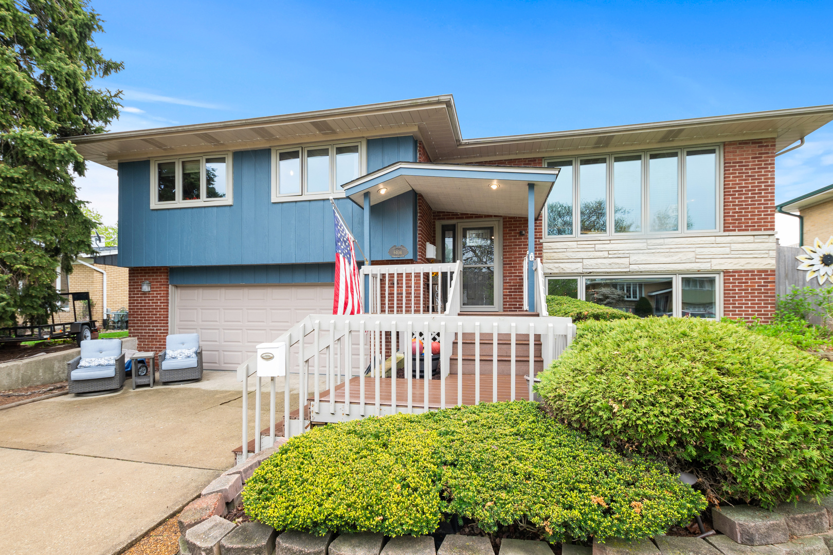 6404 Cedar Road Oak Forest, IL 60452 - Photo 1 of 25 Gallery Image 1