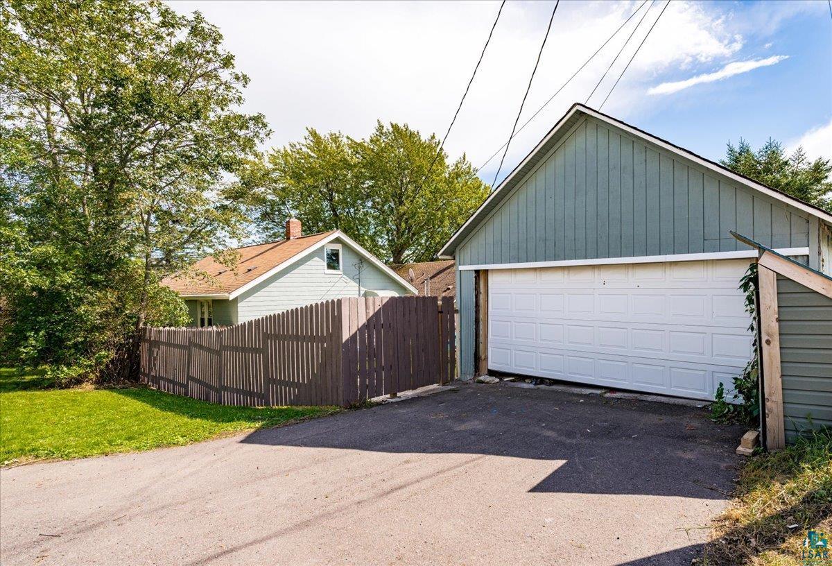 519 3rd Avenue Proctor, MN 55810 - Photo 25 of 25 View of garage
