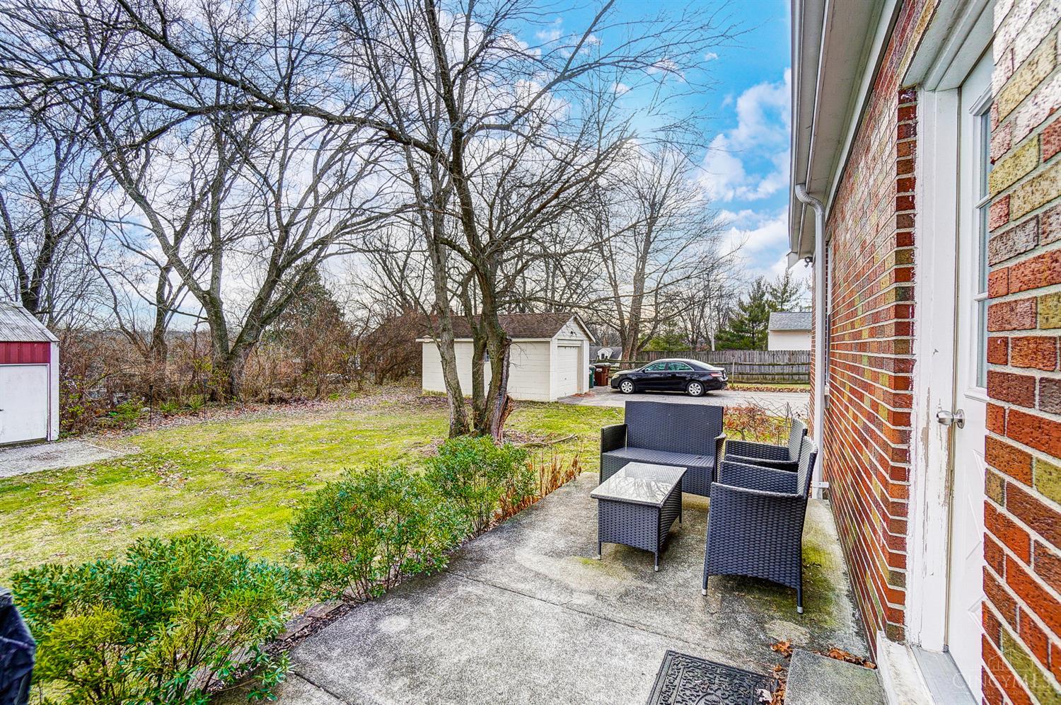 5286 Belclare Road Cincinnati, OH 45247 - Photo 33 of 38 Gallery Image 33