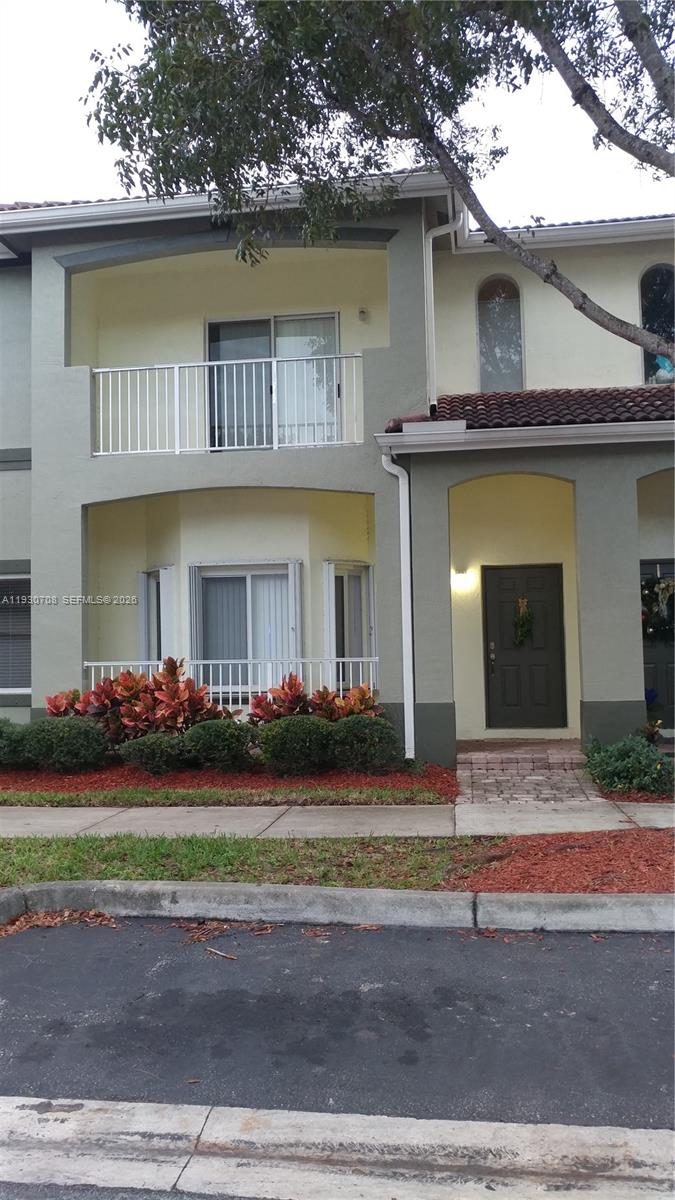 2452 Southeast 19th Court Homestead, FL 33035 - Photo 10 of 10 front view of a house with a yard