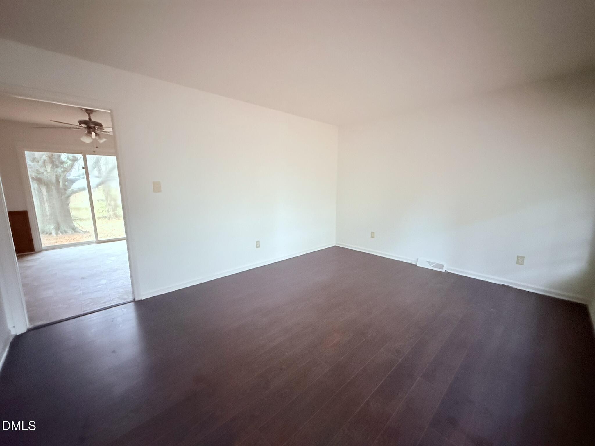 4212 Green Road Raleigh, NC 27604 - Photo 4 of 21 Livingroom3