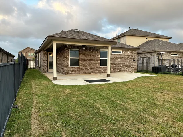 a view of outdoor space with a garden