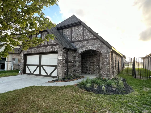 $2,300 | 2629 Bernadino Drive, Texas City, TX 77568