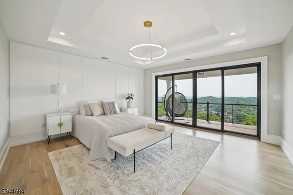 $2,895,000 | 23 Argyle Court, Summit, NJ 07901