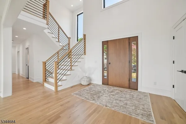 $2,895,000 | 23 Argyle Court, Summit, NJ 07901