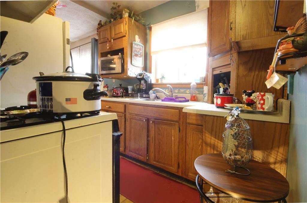 11715 River Road Carmel, IN 46033 - Photo 16 of 19 Gallery Image 16