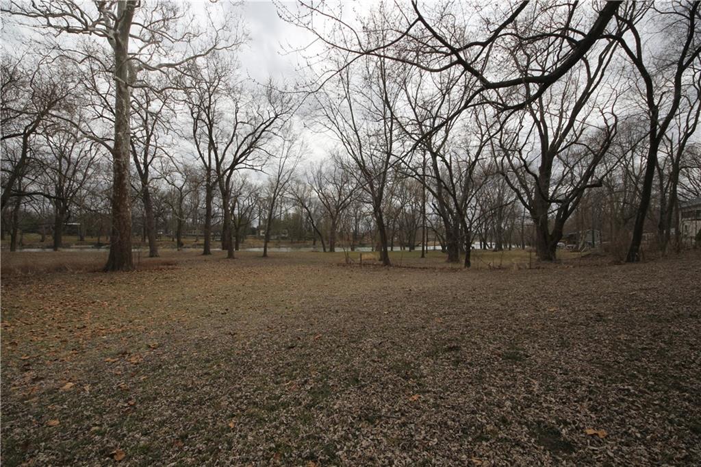 11715 River Road Carmel, IN 46033 - Photo 3 of 19 Gallery Image 3