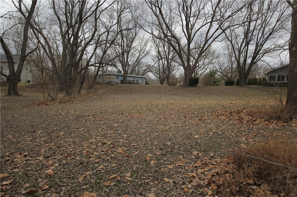 11715 River Road Carmel, IN 46033 - Photo 8 of 19 Gallery Image 8