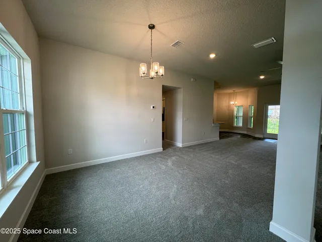 $425,650 | 1370 Schumann Drive, Sebastian, FL 32958