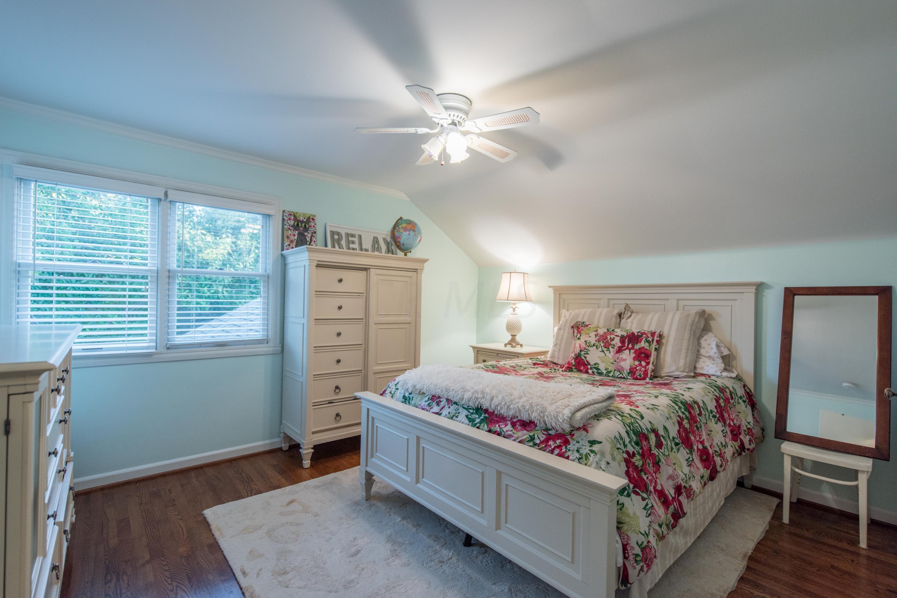 2761 Tremont Road Columbus, OH 43221 - Photo 32 of 61