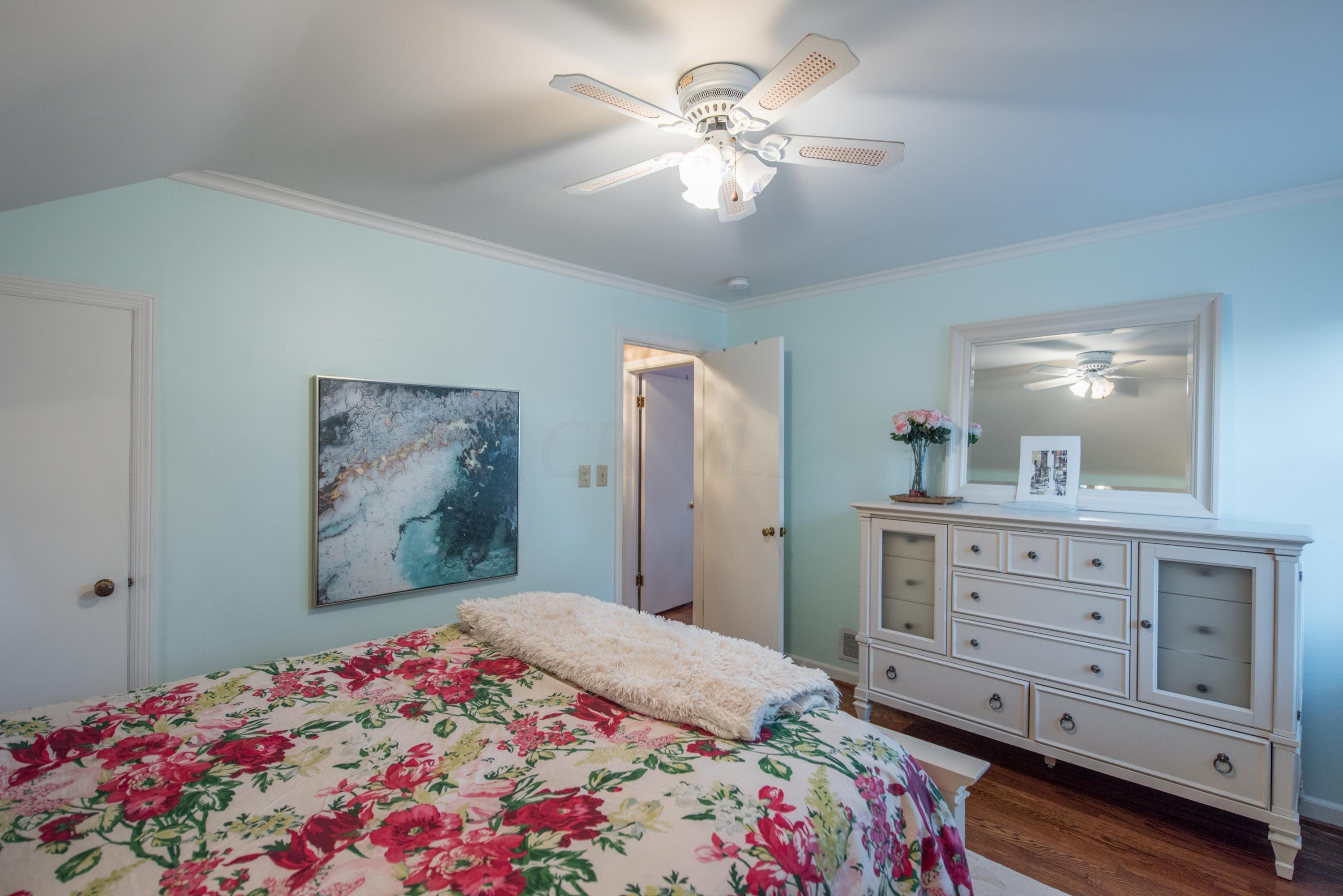 2761 Tremont Road Columbus, OH 43221 - Photo 33 of 61