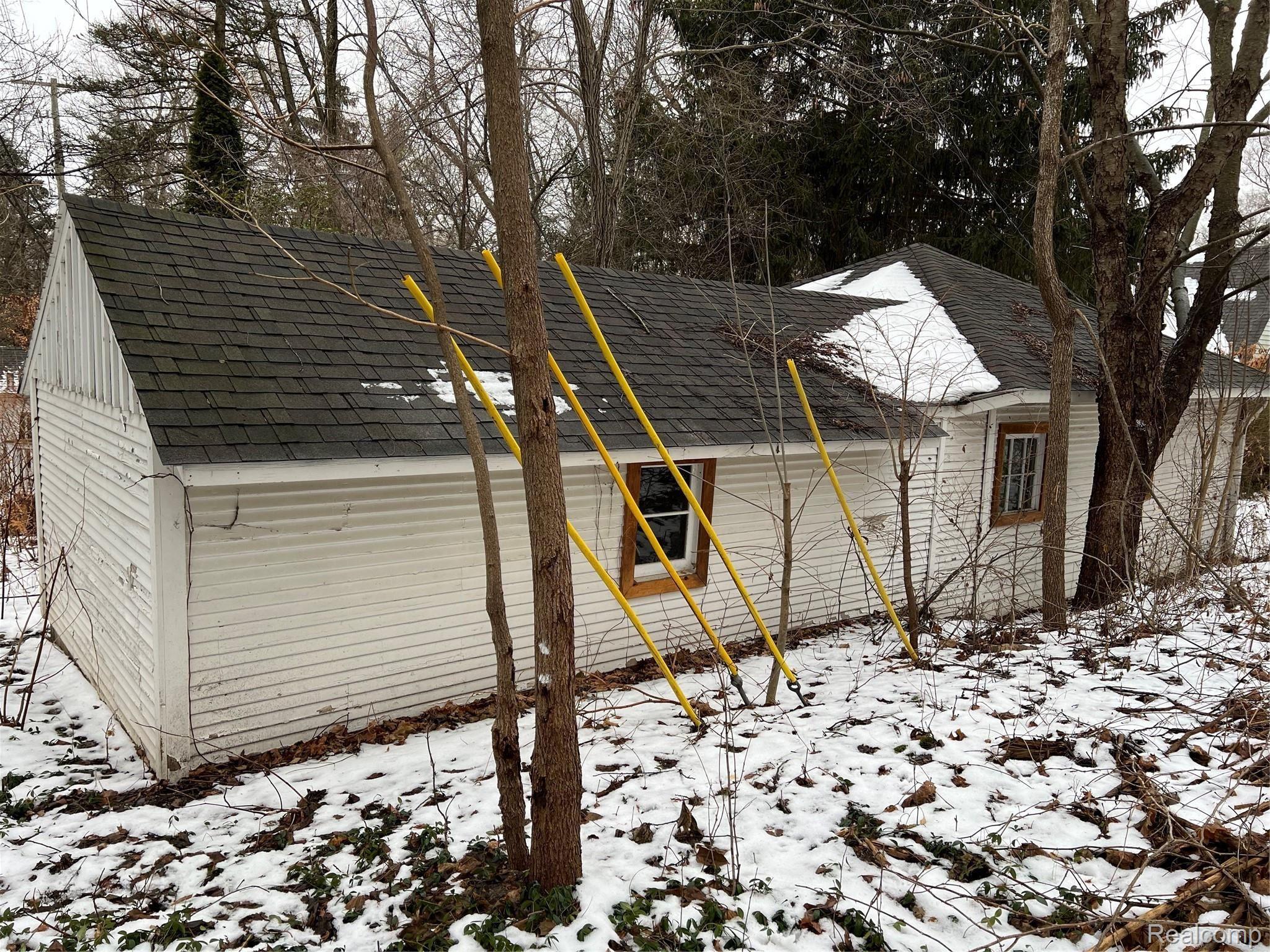 3305 West Auburn Road Rochester, MI 48309 - Photo 23 of 52 IMG_8404.JPG