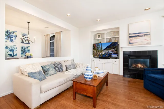 $565,000 | 601 West Burgundy Street, Unit B, Highlands Ranch, CO 80129